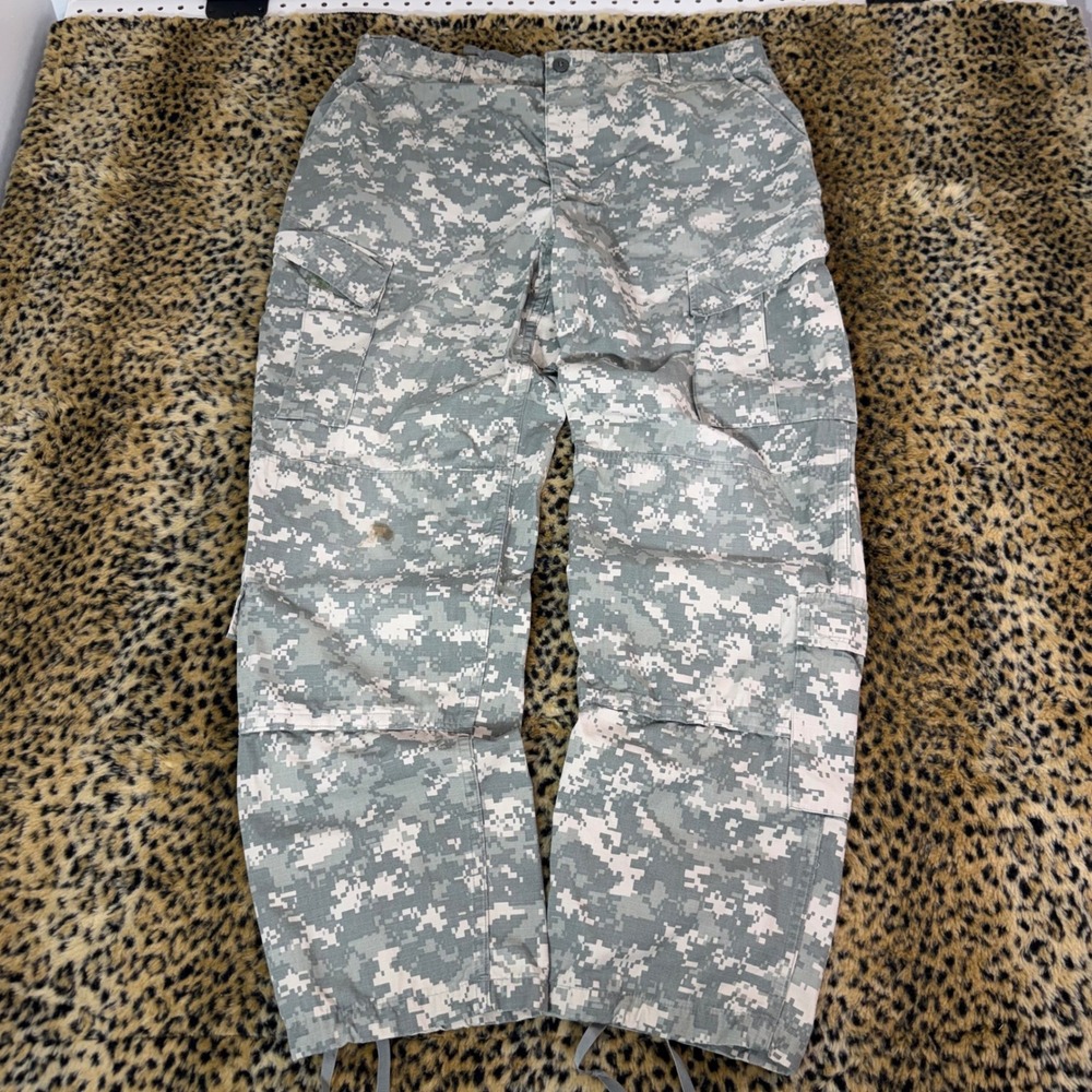U.S Army Propper Mens Large Regular ACU Digital CamoCargo Pant Military Ripstop